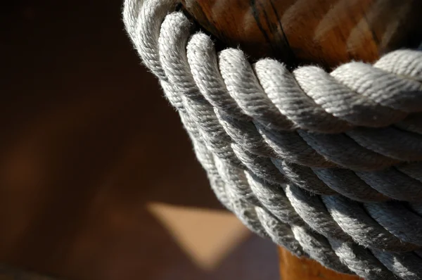 Мотузка на човні — стокове фото