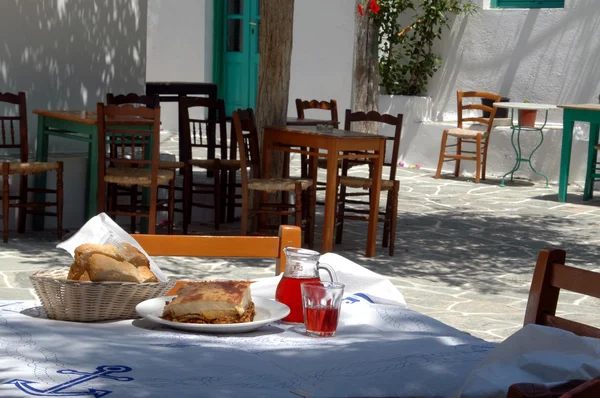 Grekisk taverna lunch — Stockfoto