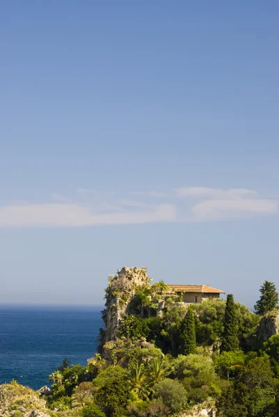 Mansão com vista para o mar — Fotografia de Stock