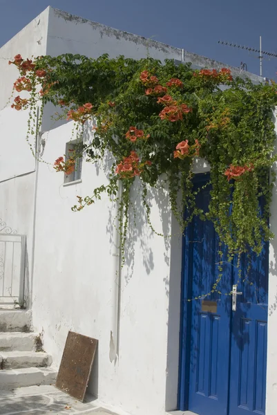 Greek island street scene — Stock Photo, Image