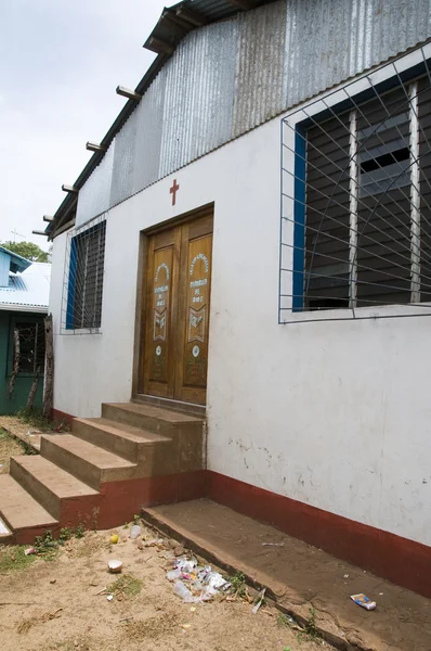 Entrada iglesia la cosecha pequeña isla de maíz nicaragua —  Fotos de Stock