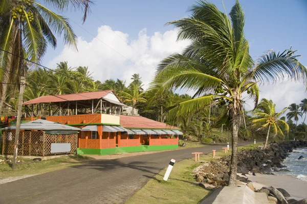 Colorful restaurant by the caribbean sea corn island nicaragua — Stock Photo, Image