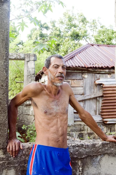 Inheemse Nicaraguaanse man portret maïs eiland nicaragua — Stockfoto