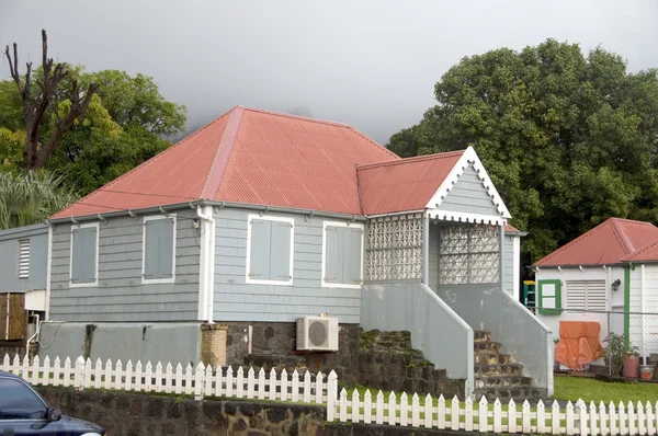 Typical house architecture capital Oranjestad St. Eustatius Nethlands — Stock Photo, Image