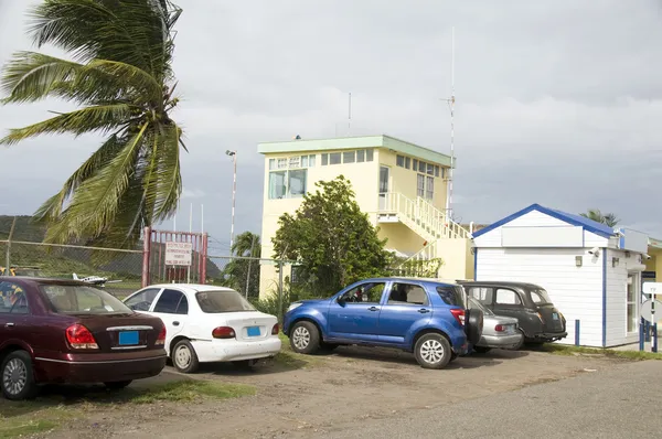 Flygplatsen tower sint eustatius nederländska karibiska Nederländerna antille — Stockfoto