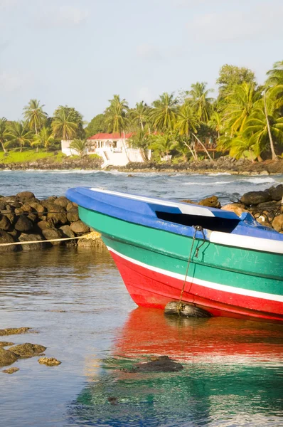 Fiske båt Karibiska havet majs ön nicaragua — Stockfoto