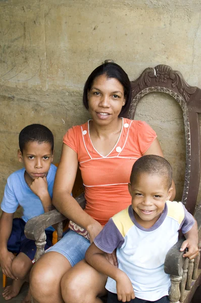 Mãe filhos Nicarágua Corn Island — Fotografia de Stock