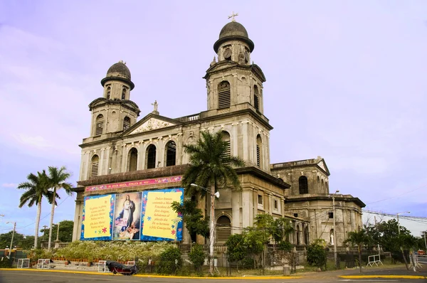 Oude kathedraal managua catedral santo domingo — Stockfoto