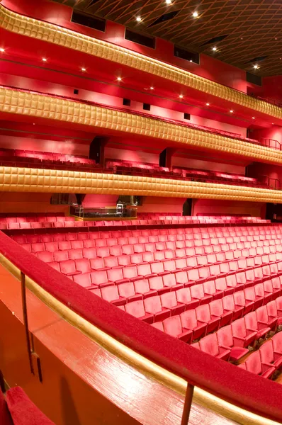 Ruben dario nationale theater managua nicaragua interieur pluche rood fluweel zetels Midden-Amerika — Stockfoto