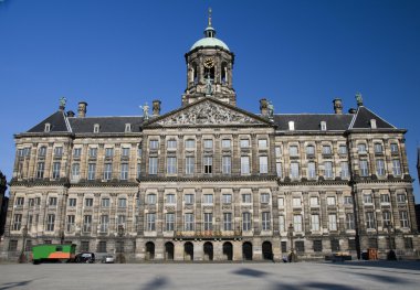 Kraliyet Sarayı dam square amsterdam Hollanda
