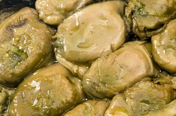 Smoked oysters in tin can — Stock Photo, Image