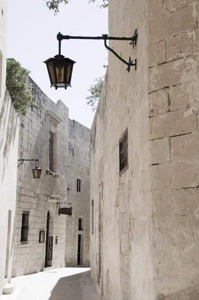 Gasse Straße alte Architektur mdina malta — Stockfoto