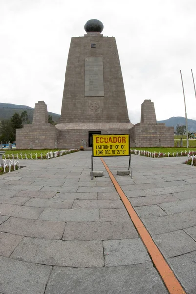 East equator line mitad del mundo middle of the world quito ecuador — Stock Photo, Image