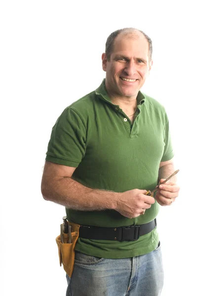 Contractant reparateur met gereedschap riem en hamer — Stockfoto