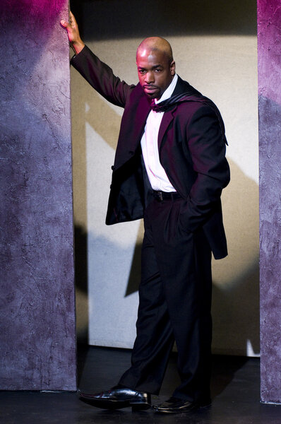 Портрет министра Бо Харриса
