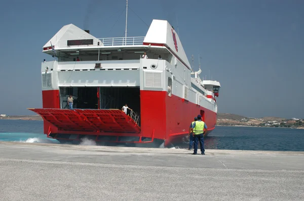 Barco de ferry —  Fotos de Stock