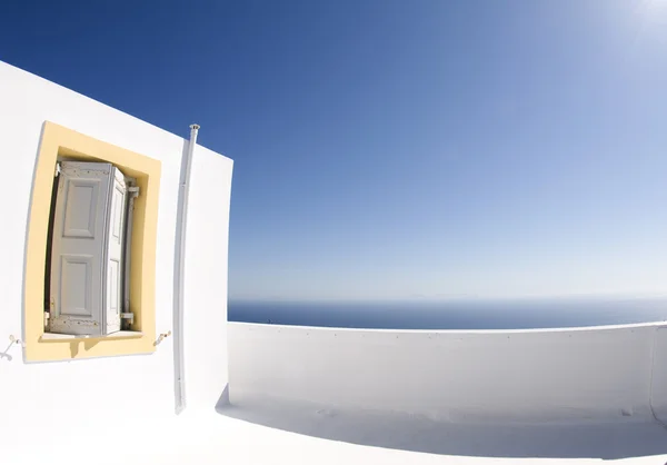 Arquitetura ilha grega com vista para o mar Egeu — Fotografia de Stock