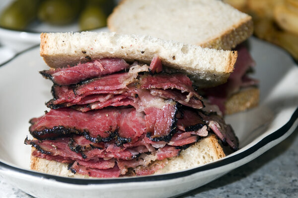 Pastrami sandwich rye bread