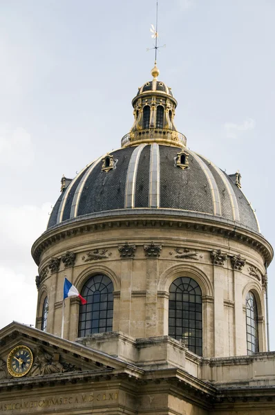 Cúpula y cúpula detalle institut de france in paris —  Fotos de Stock