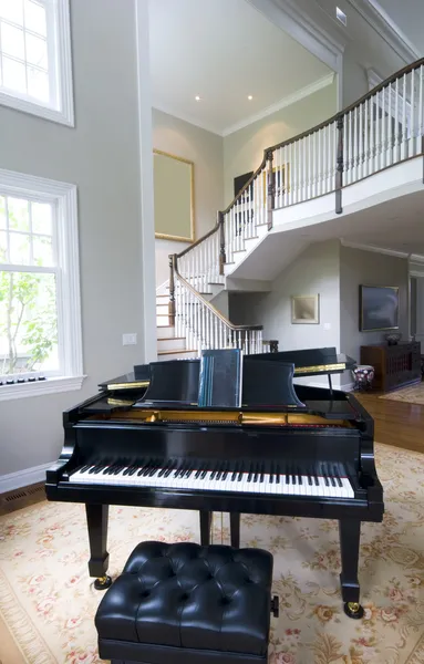 Grand piano sala de estar — Fotografia de Stock