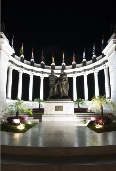 Rotunda malecon 2000 — Fotografia de Stock