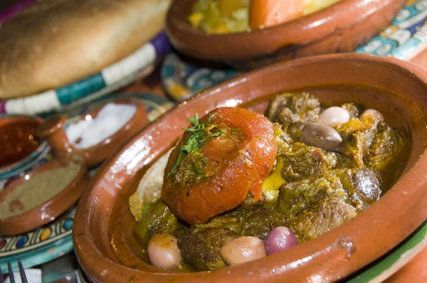 Lamm tagine middag i casablanca morocco — Stockfoto