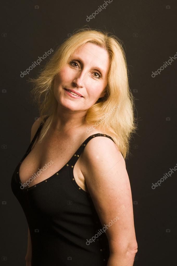 Abito da cocktail nero hair