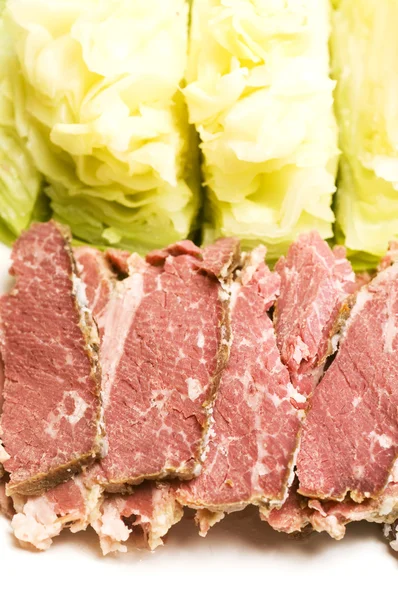 Corned beef and cabbage with mustard — Stock Photo, Image