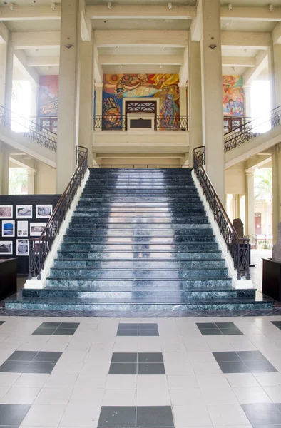 Editoriale scala interna Palazzo Nazionale Cultura Museo Managua — Foto Stock