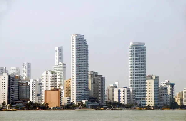 Hoge stijging gebouwen bocagrande strand cartagena colombia zuidamerika — Stockfoto