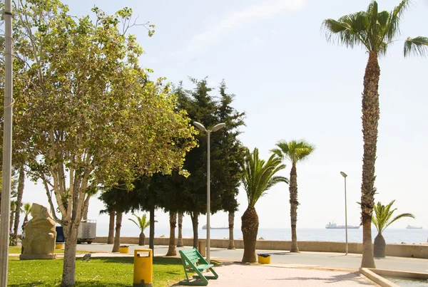 Pěší nábřežní promenády limassol lemesos, Kypr — Stock fotografie