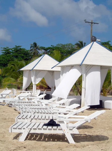 Cabanas de massagem na praia ilha de milho nicarágua — Fotografia de Stock