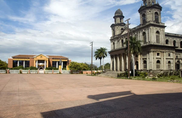 Kathedraal van santiago presidentieel paleis plaza van revolutie — Stockfoto