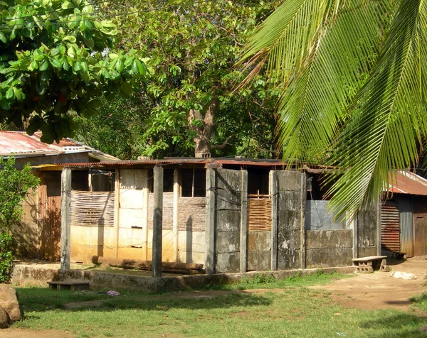 Casa nativa construcción isla de maíz nicaragua — Foto de Stock