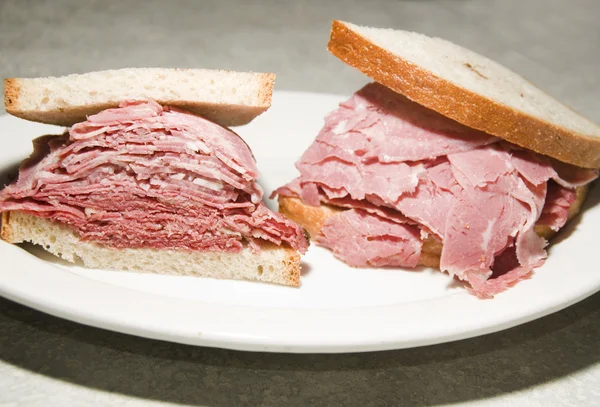 Combination tongue corned beef sandwich seeded rye bread — Stock Photo, Image