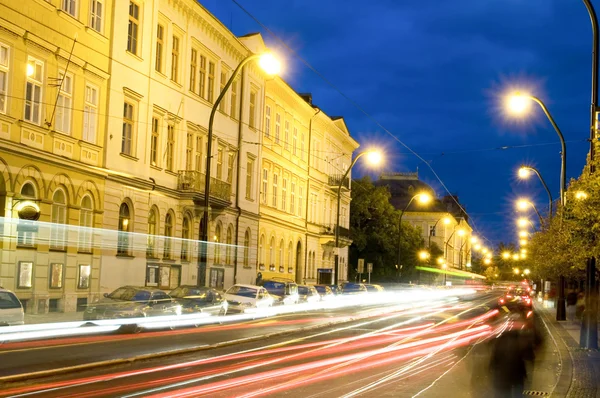 Ночная сцена Праги — стоковое фото