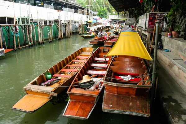 Damnoen Saduak piață plutitoare — Fotografie, imagine de stoc