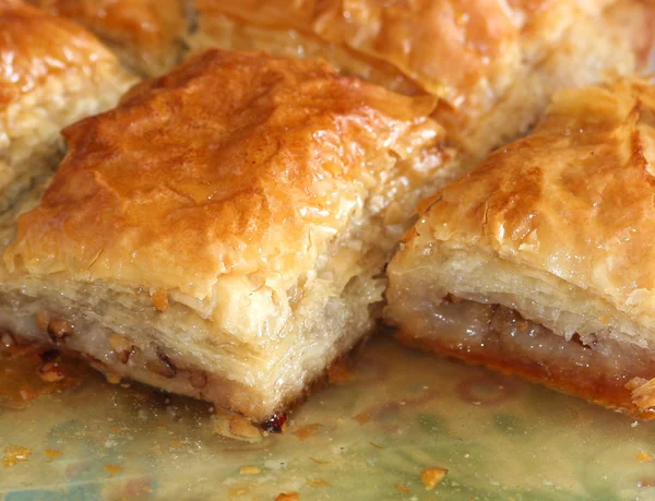 Baklava caseiro com nozes — Fotografia de Stock