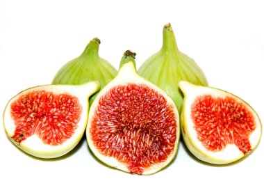 taze incir üzerinde beyaz izole