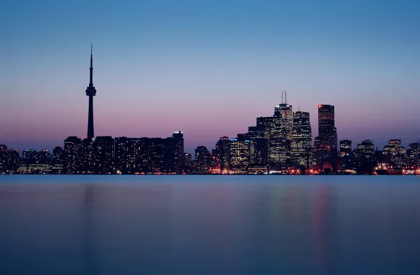 Panoramę Toronto tuż po zachodzie słońca — Zdjęcie stockowe