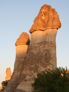 peribacaları Kapadokya ışığında akşam ile