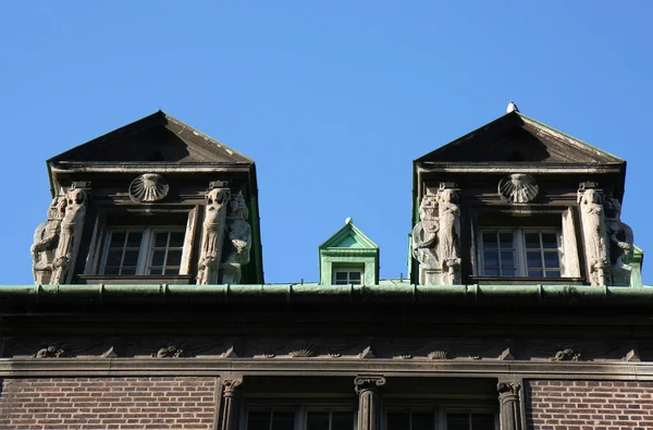 Bremen Germany February Old Building Carvings Sculptures Red Brick Walls — Stockfoto