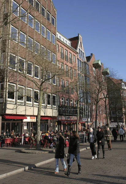 Bremen Germany February Unidentified People Enjoying Sunny Day Cafes Walking —  Fotos de Stock