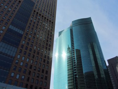 Tokyo'nun içinde gökdelenler