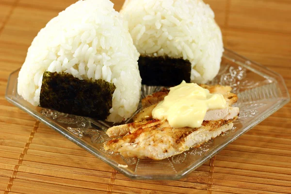 Japon pirinç topları (onigiri ) — Stok fotoğraf