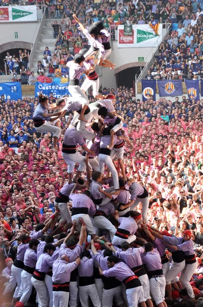 Castellers (insan kuleleri)