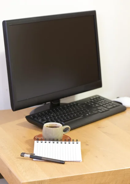 Schreibtisch zu Hause — Stockfoto