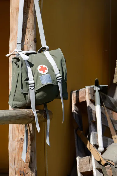 Army first aid — Stock Photo, Image