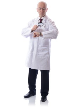 bilim adamı ya da doktor zaman incelenmesi