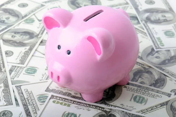 Piggy bankgeld — Stockfoto